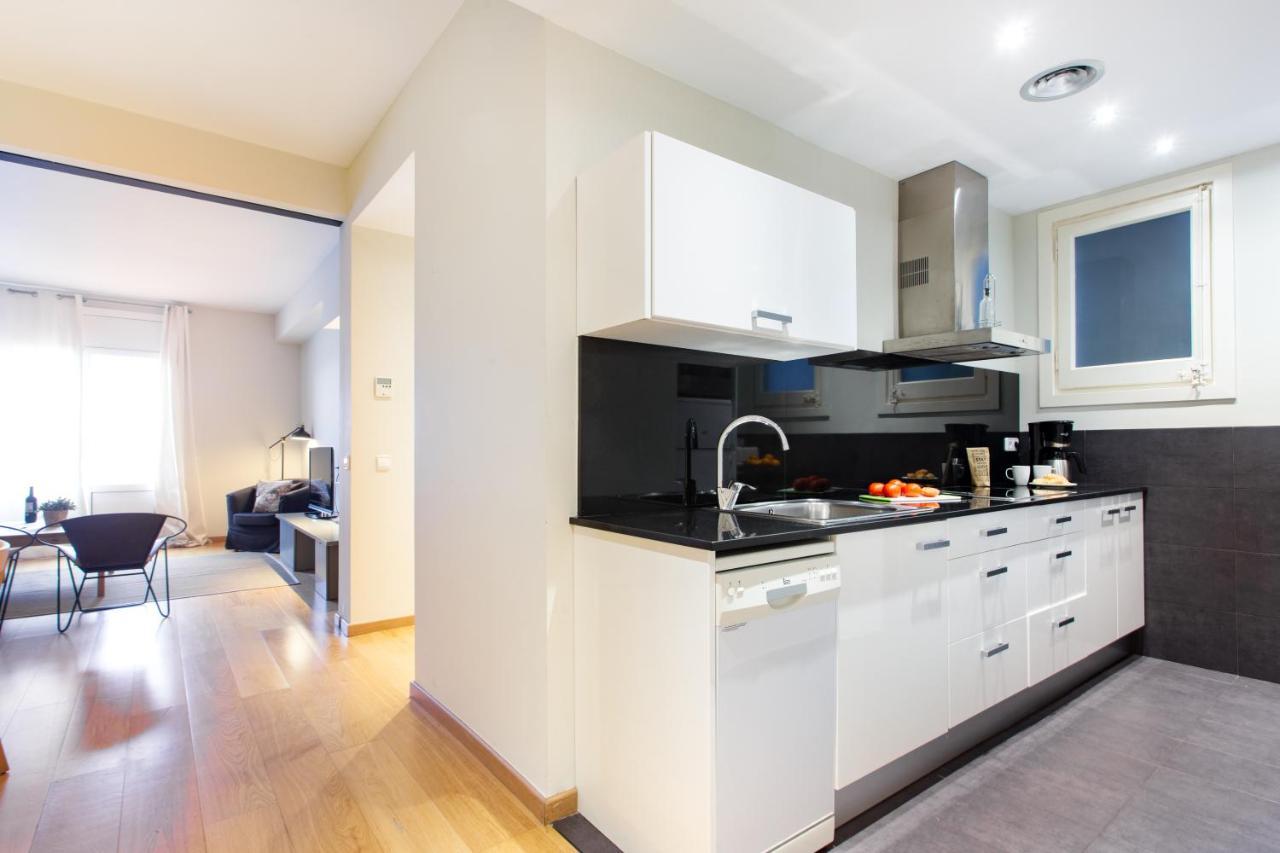 Friendly Rentals Gran Via Barcelona Exterior foto